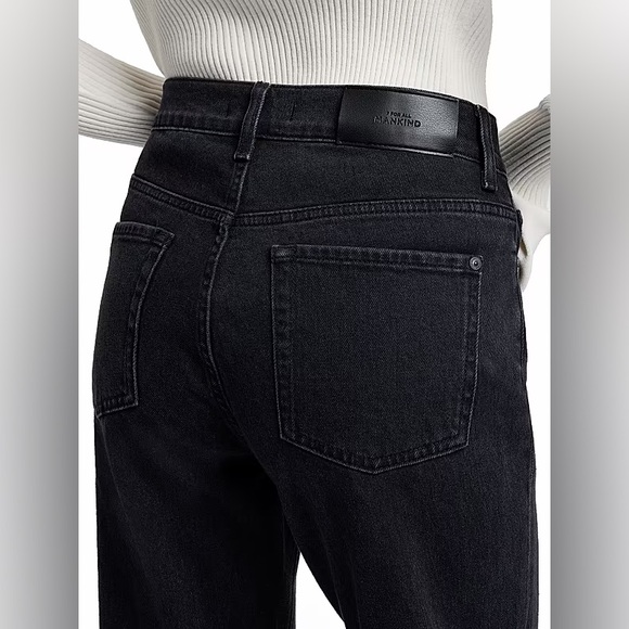 7 For All Mankind Logan Stovepipe Jeans in Thunder (28) - Picture 14 of 14